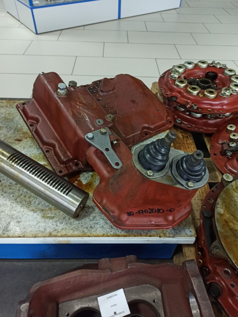 Механизм управления КПП МТЗ-1221 — 1