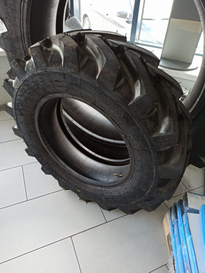 Автошина 11,2-20 R20  МТЗ-82